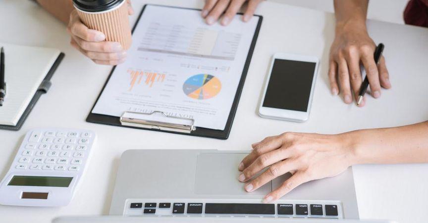 Understanding the Right of Option Holders: Call and Put Options