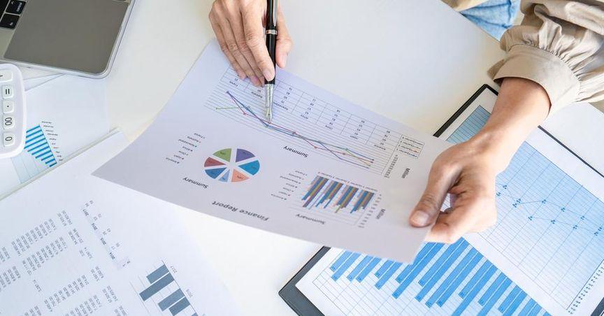  What’s Driving Mears Group in the FTSE 350 Consumer Cyclical Sector? 