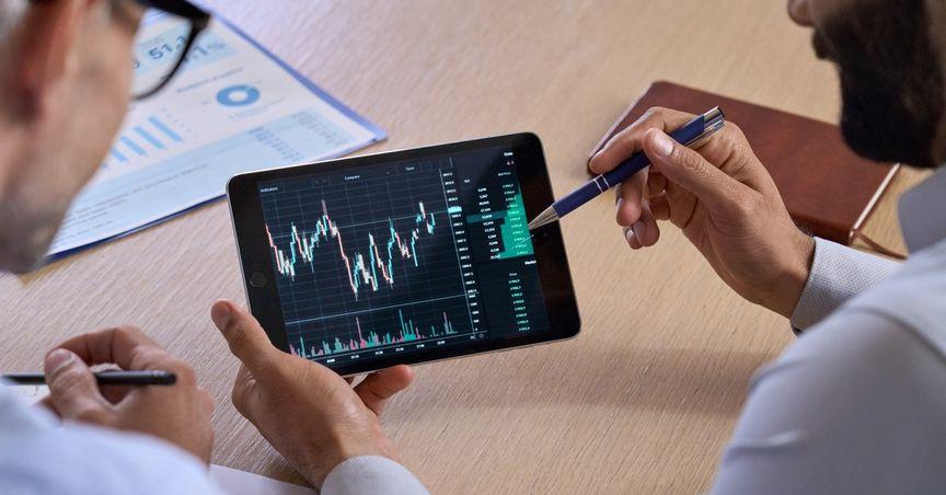  Embracing Growth Momentum: 2 ASX 300 Shares Riding Strong Tailwinds 
