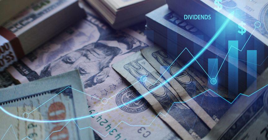 Cash in passive income from these dividend stocks in July 2023