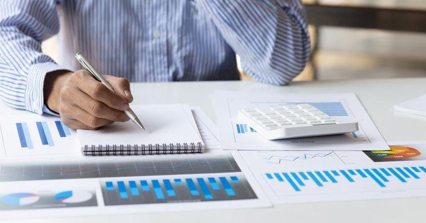  Brookfield Asset Management (TSX:BAM) Fairly Valued In S&P 60 