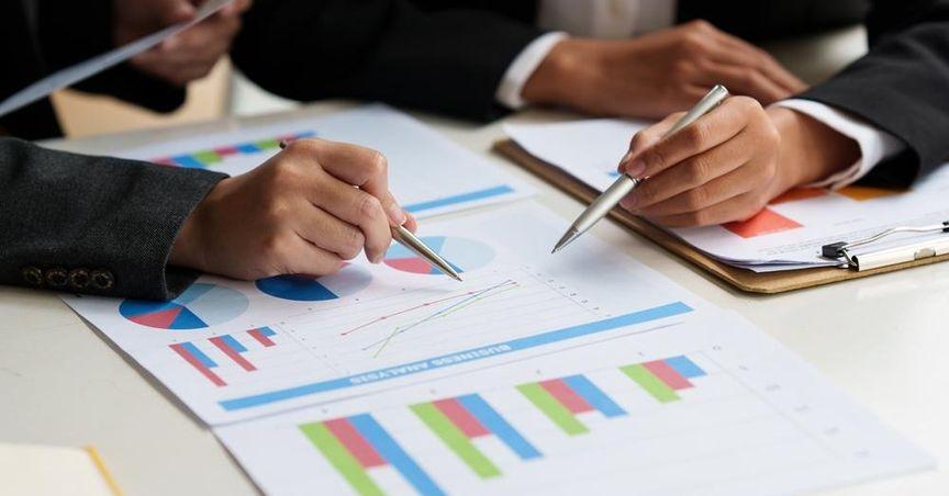  Financial Services (TSX:FTN) Stock Marks Should You Follow Expert Opinions 