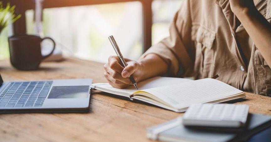  Understanding MRQ: Most Recent Quarter in Business Performance Analysis 