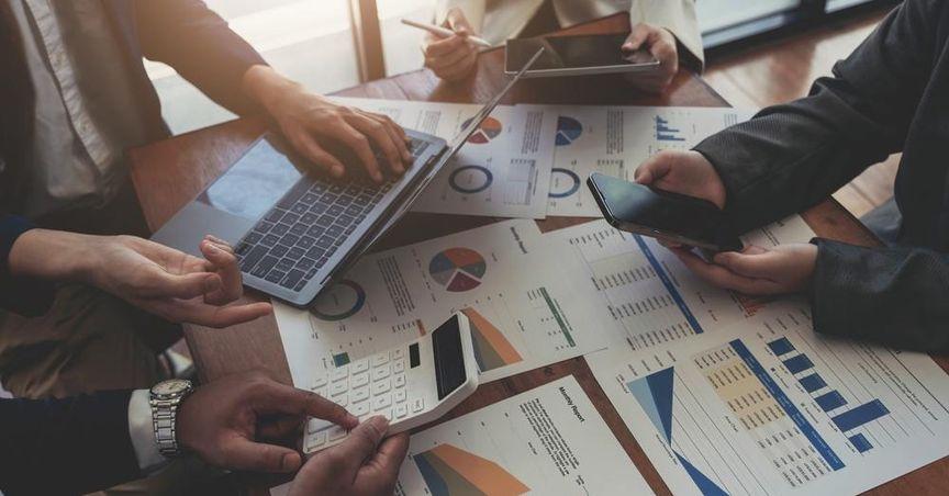  NAB (ASX:NAB) Shares Drop Amid Legal Action Over Hardship Support Failures 