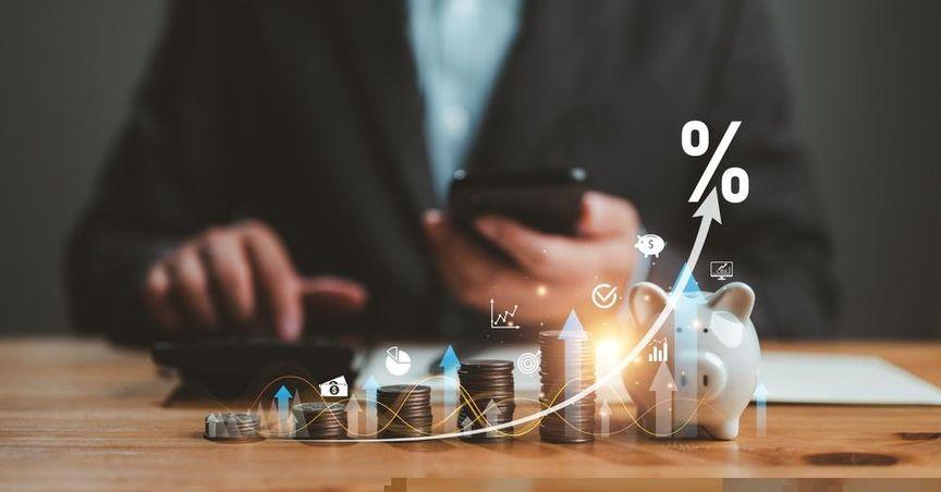 Manulife Financial Surges Defies Market Trends