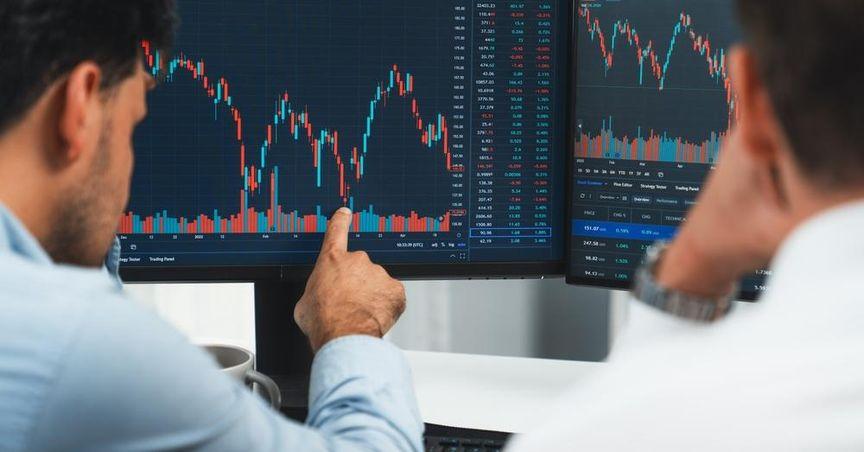  Understanding Lagging in Business Payments 