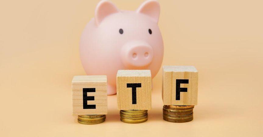  ASX ETF Income Strategy: How to Build Monthly Cash Flow 