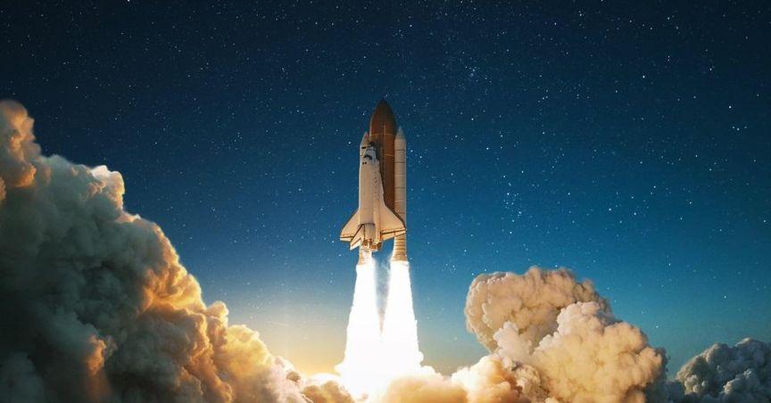 FTSE 350: Babcock International (LSE:BAB) Crosses Key Moving Average in Defence Sector Movement