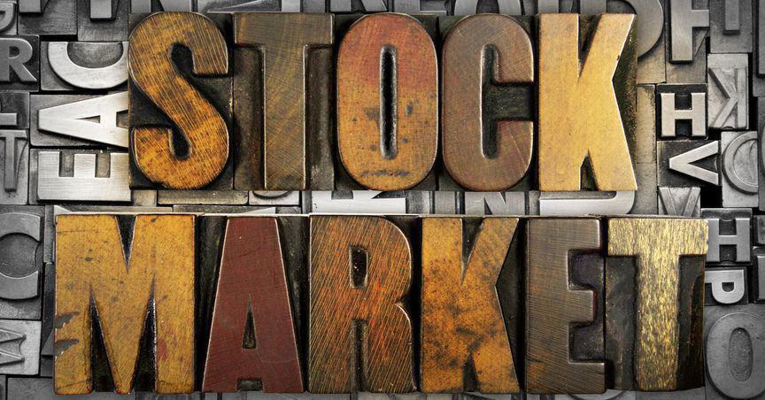 ASX 200 closes in red; healthcare leads gains, A-REIT falls