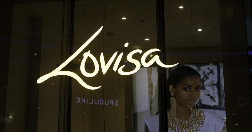 What Does Lovisa Holdings Limited's (ASX:LOV) Share Price Indicate?