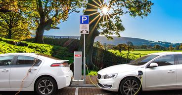  Leading Battery ecosystems: Suppliers & Demand Setters 
