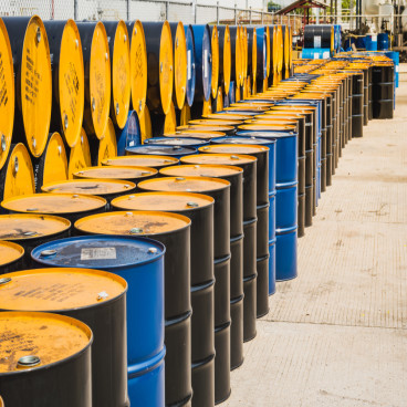 Crude Oil Stabalises on Easing of Lockdown Restrictions, US-China Spat Begins on Pandemic