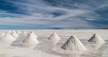 Tesla Million Mile Battery, GM Ultium, and the Position of Lithium Mining Community 