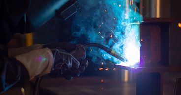 Factory Output in UK Record Fastest Rate of Fall During the Lockdown