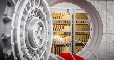 Gold Vaults to Highest Levels Since October 2012; Trade Trends and Data Divergence
