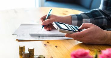 A Notable Drop Seen In The Household Income During May 2020 For The UK