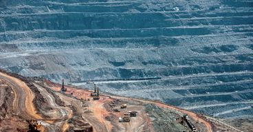 BHP Flags Risks for Near-Term; Annual Profit Down by 4 Per Cent
