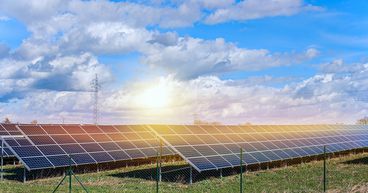 Clean Energy Push: Aviva Launches One of The UK’s Biggest Solar Energy Carport