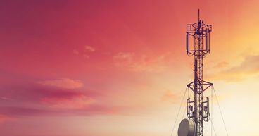 2 Dividend-Paying TSX Telecom Stocks