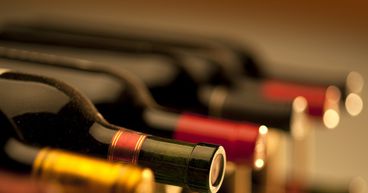 New Zealand’s small wineries bearing the brunt of border closures
