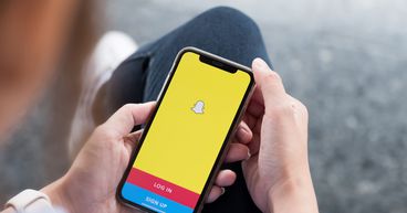  Snapchat slaps permanent ban on Trump over Capitol Hill riots 