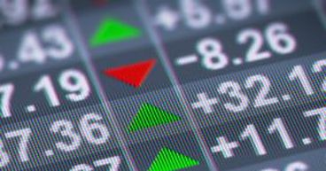  US stock rally continues; Dow ends up over 330 points 