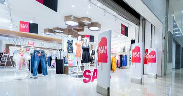 Canada Records Largest Retail Sales Drop In Dec 2020 Since Pandemic