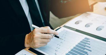 Why Australian wages grew at slowest pace in December quarter