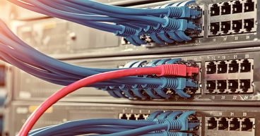 Lumen (NYSE: LUMN) Holds Fort As US Stocks Waver