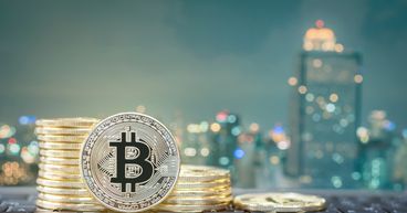 Why Is Goldman Sachs Group Inc Planning to Resume Its Cryptocurrency Desk?