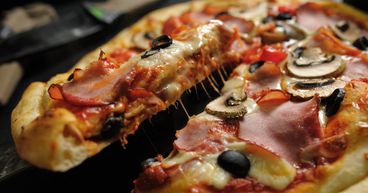 3 F&B Stocks in Focus as Domino’s Pizza Group Clocks Profit in FY20