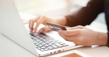 Card spending at 78% of the pre-Covid levels, new ONS data reveals