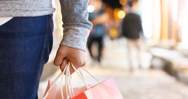 Retail Footfall Witnesses Sharp Uptick on Reopening, but stocks were a no-show