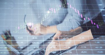 FTSE 100 Reclaims 7,000: This Blue-Chip Stock Gained Over 150% In 1 Year
