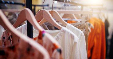 Burberry shares collapse 10% as Q4 FY21 sales remain short of Q4 FY19