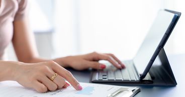 Spotlight On 2 FTSE 100 Tech Stocks: Aveva Group and Just Eat Takeaway