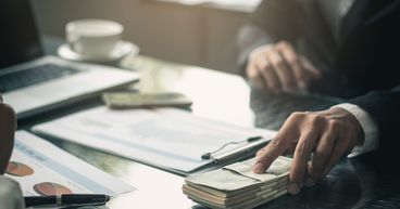 Which are the 3 stock market investment blunders you should avoid