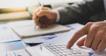 Nearly 800,000 employees, working from home, claim tax relief