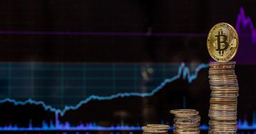 HIVE heads to NASDAQ. Should you buy this crypto stock?