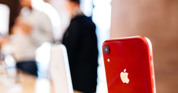 Does Apple pay dividends?