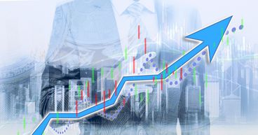 Airline stocks tumble amid concerns over rebounding COVID cases