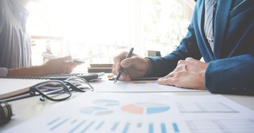 Confused between shareholders and stakeholders? Here’s how they differ