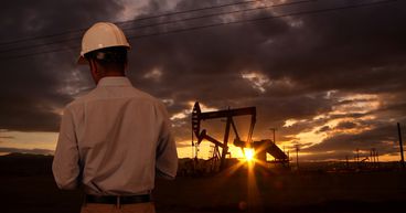 Check these 5 oil and gas stocks with high price-to-earnings ratio