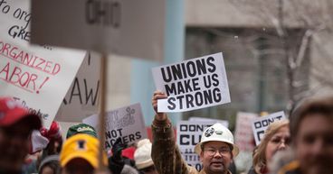 Parcel delivery services face the threat of industry-wide strike
