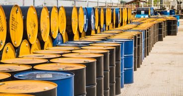 Oil tumbles on speculations that Iran's supply will resume soon
