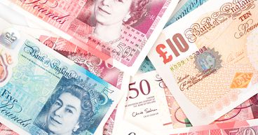 3 stocks to gain from a weaker pound