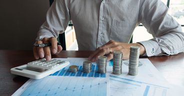 Top growth stocks that gave over 200% return