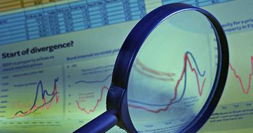 What is the difference between APY and APR?