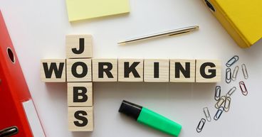 Finance sector leads job recovery for Aussies