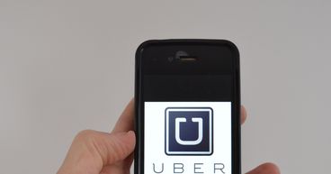 Uber Australia gets into car-sharing biz, acquires Car Next Door